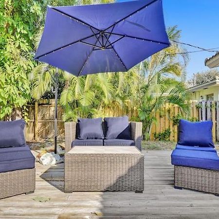 Beautiful 4 Bedrooms/Pool/Walk To Beach ディアフィールド・ビーチ エクステリア 写真