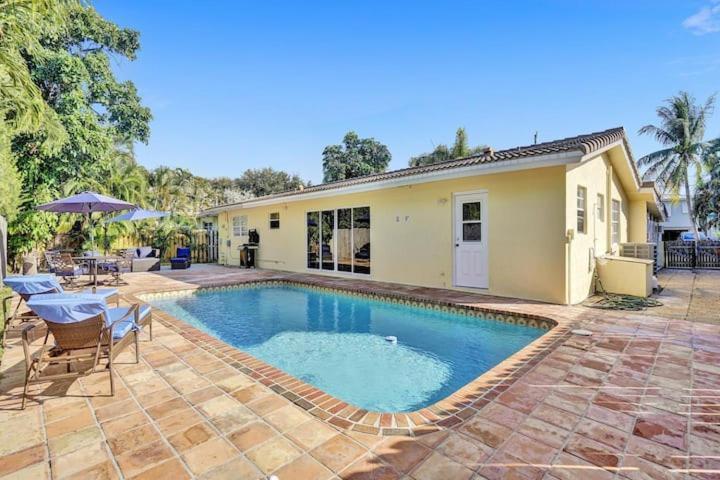 Beautiful 4 Bedrooms/Pool/Walk To Beach ディアフィールド・ビーチ エクステリア 写真