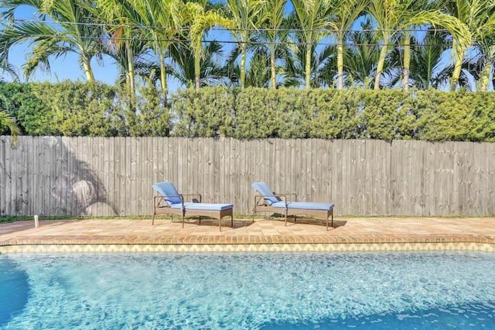 Beautiful 4 Bedrooms/Pool/Walk To Beach ディアフィールド・ビーチ エクステリア 写真