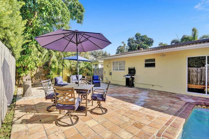 Beautiful 4 Bedrooms/Pool/Walk To Beach ディアフィールド・ビーチ エクステリア 写真